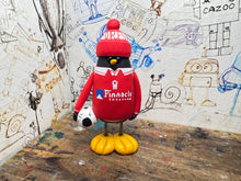 Load image into Gallery viewer, Nottingham Forest penguin 1998/20 shirt home with woolly hat & ball