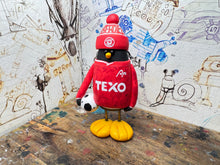 Load image into Gallery viewer, Aberdeen penguin 2026/27 home shirt woolly hat