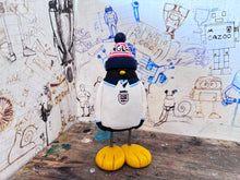 Load image into Gallery viewer, England penguins 1996 shirt with woolly hat