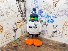 Load image into Gallery viewer, Tottenham Hotspurs duck 1993/95 shirt with shorts & woolly hat