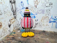 Load image into Gallery viewer, Sheffield utd Penguin 2025 kit with woolly hat