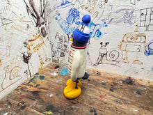 Load image into Gallery viewer, Ipswich town Penguin 2026/27 away shirt with woolly hat