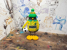 Load image into Gallery viewer, Norwich city penguin home shirt 1992/94 with woolly hat & ball
