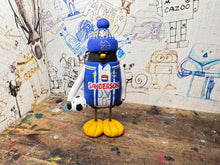 Load image into Gallery viewer, Sheffield Wednesday penguin 1995/97 home shirt with football and woolly hat