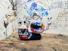 Load image into Gallery viewer, F1 snail with helmet (Max) 2024