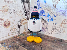 Load image into Gallery viewer, England penguins 1996 shirt with woolly hat