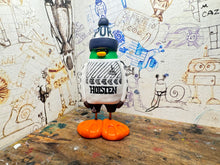 Load image into Gallery viewer, Tottenham Hotspurs duck 1985 shirt with shorts & woolly hat