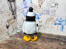 Load image into Gallery viewer, Derby County shirt 92 penguin with woolly hat