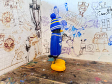 Load image into Gallery viewer, Leicester City penguin 1994/96 shirt with woolly hat