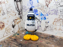 Load image into Gallery viewer, Tottenham Hotspurs penguin 1994 shirt with woolly hat