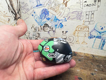 Load image into Gallery viewer, Storm Stacey helmet 2026 NW200 eggs size
