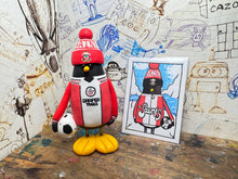 Load image into Gallery viewer, trading card Southampton penguin 1985 with football and woolly & trading card