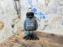 Load image into Gallery viewer, Notts County magpie training top 2025 kit with woolly hat