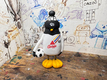 Load image into Gallery viewer, Derby County penguin home shirt 1984 with ball & woolly hat