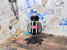 Load image into Gallery viewer, Notts County magpie home 2024 kit with woolly hat