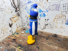 Load image into Gallery viewer, Sheffield Wednesday penguin 1995/97 home shirt with football and woolly hat
