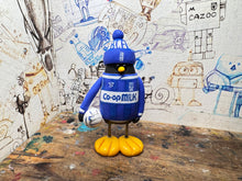 Load image into Gallery viewer, Birmingham City 1986/87 home shirt penguin with woolly hat & ball