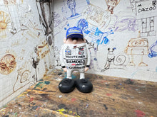 Load image into Gallery viewer, David Coulthard 2001 toonie driver