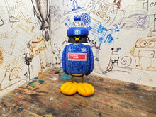 Load image into Gallery viewer, Peterborough United penguin 1994/95 home shirt with woolly hat