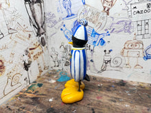 Load image into Gallery viewer, Sheffield Wednesday penguin 1993/95 shirt with woolly hat