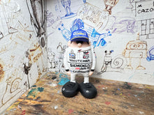 Load image into Gallery viewer, David Coulthard 2001 toonie driver