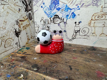 Load image into Gallery viewer, Liverpool football snail kit 1990 home kit