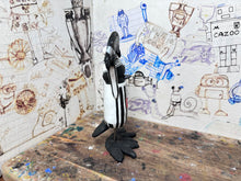 Load image into Gallery viewer, Notts County magpie home 2024 kit with woolly hat & scarf