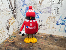 Load image into Gallery viewer, Nottingham Forest penguin 1998/20 shirt home with woolly hat & ball