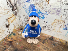 Load image into Gallery viewer, Peterborough United Gromit 2026/27 shirt with woolly hat