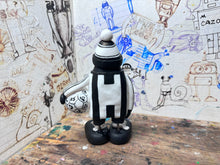 Load image into Gallery viewer, Notts County magpie 1978/83 kit with woolly hat