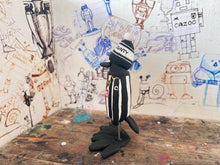 Load image into Gallery viewer, Notts County magpie kit 2016 with woolly hat kit