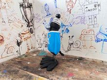 Load image into Gallery viewer, Notts County magpie away 2024 kit with woolly hat