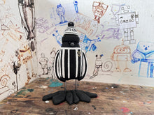 Load image into Gallery viewer, Notts County magpie home without sponsor 2024 kit with woolly hat