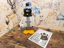 Load image into Gallery viewer, Derby County shirt 2026/27 penguin with ball &amp; woolly hat
