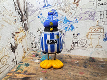 Load image into Gallery viewer, Sheffield Wednesday penguin 1993 shirt with woolly hat
