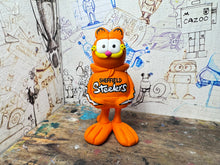 Load image into Gallery viewer, Garfield in his Sheffield Steelers Hoody
