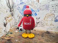 Load image into Gallery viewer, Nottingham Forest 2021/22 penguin with woolly hat &amp; ball
