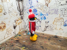 Load image into Gallery viewer, Nottingham Forest 1996/97 penguin with woolly hat &amp; ball
