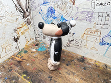 Load image into Gallery viewer, Notts county Gromit 2026/27 shirt with woolly hat
