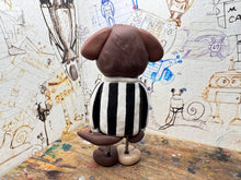 Load image into Gallery viewer, Dog in notts County shirt 1960/70
