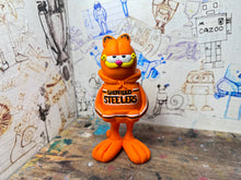 Load image into Gallery viewer, Garfield in his Sheffield Steelers Hoody
