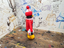 Load image into Gallery viewer, Nottingham Forest 1998 penguin with woolly hat &amp; ball
