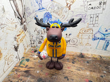 Load image into Gallery viewer, FA Cup football Mansfield town stag with his 2025/26 shirt &amp; FA Cup football
