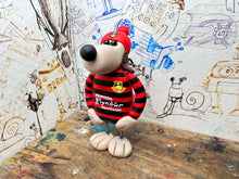 Load image into Gallery viewer, Wrexham AFC 2014/15 dog with woolly hat
