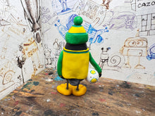 Load image into Gallery viewer, Norwich city penguin home shirt 1996/97 with woolly hat &amp; ball
