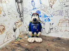 Load image into Gallery viewer, race suit Gromit in his Kyle ride race suit
