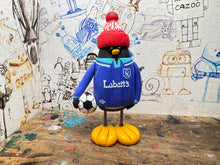 Load image into Gallery viewer, Nottingham Forest penguin 1994/95 away shirt with woolly hat &amp; ball
