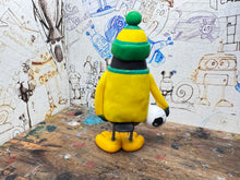 Load image into Gallery viewer, Norwich city penguin home shirt 1984/85 with woolly hat &amp; ball
