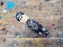 Load image into Gallery viewer, Davey Todd cartoon character keyring
