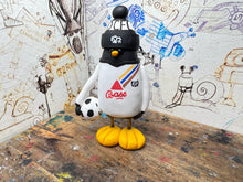 Load image into Gallery viewer, Derby County penguin home shirt 1984 with ball &amp; woolly hat
